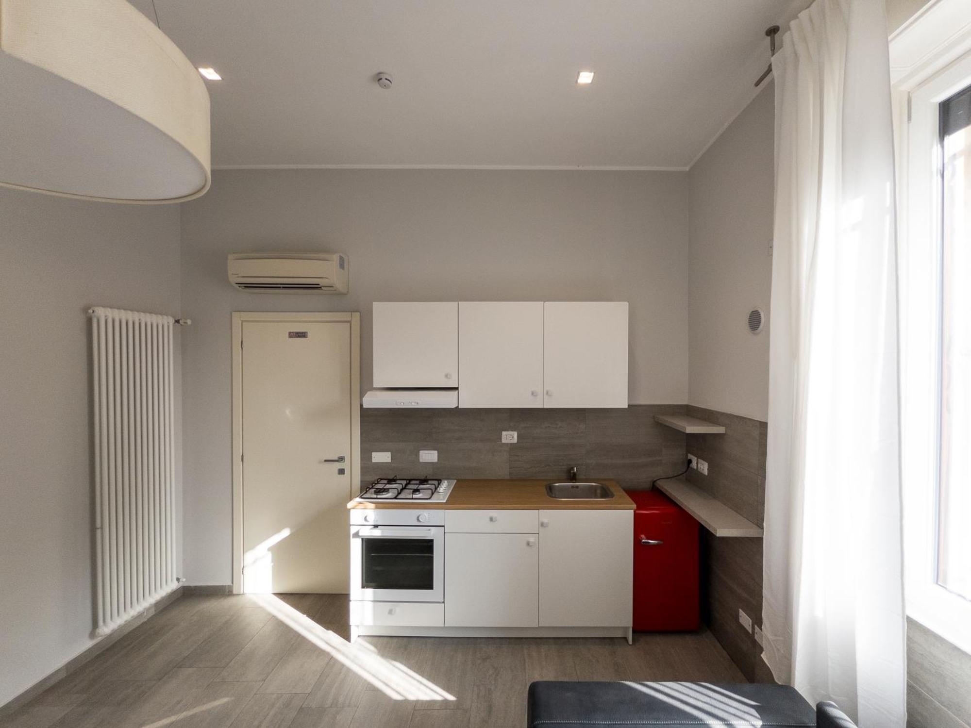 Guest house Rrrapido Holy And - Via Sardegna Milan